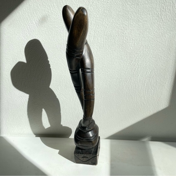 Handmade primitive abstract carved wood sculpture intertwined snake columns - Picture 6 of 16